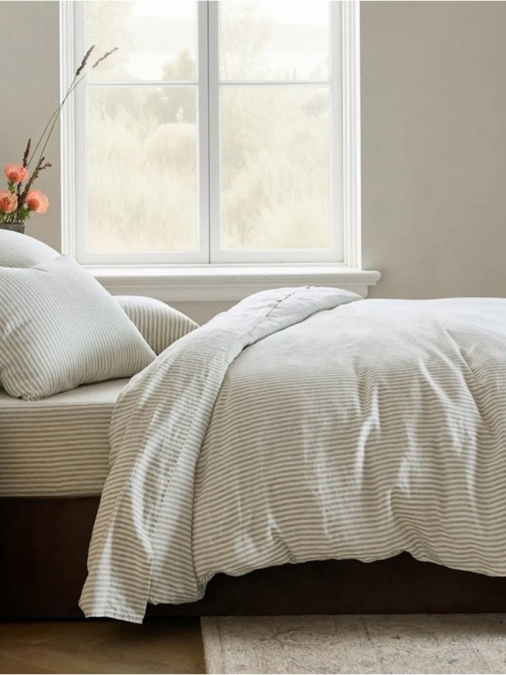 NWOT Quince European Linen Stripe 1 Pc Duvet Cover, King/Cal -Willowleaf/White